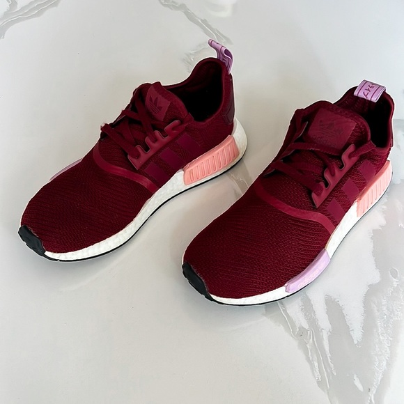 Adidas NMD R1 Sneaker Collegiate Burgundy White B37646 Womens Sz 7.5 - Picture 3 of 16